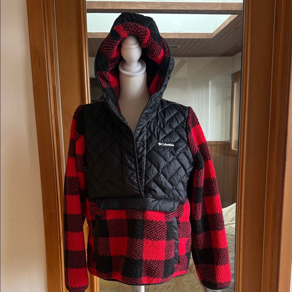 Columbia Black and Red Checkered Hoodie